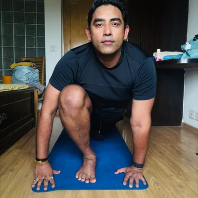 A moment of focus during my own practice. As a teacher, it's important for me to maintain my connection to the mat, exploring poses like this low lunge to stay grounded and strong.