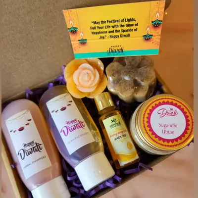 This is my Pure Ayurvedic Abhyang Snan Kit, curated for a rejuvenating bathing experience. It includes Abhyang Oil, Ubtan soap, Sugandhi Ubtan, Herbal Shampoo, and more for a complete wellness ritual.