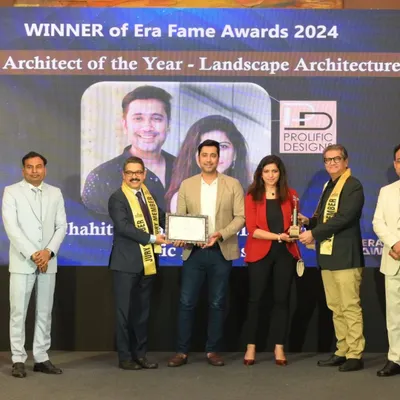 Receiving the 'Architect of the Year - Landscape Architecture' award at the Era Fame Awards 2024. We are honored to be recognized for our dedication to creating exceptional outdoor spaces.