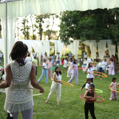 This is what went down at the beautiful Zenfest. I had so much fun sharing my love for hula hooping and making everyone jump and play.