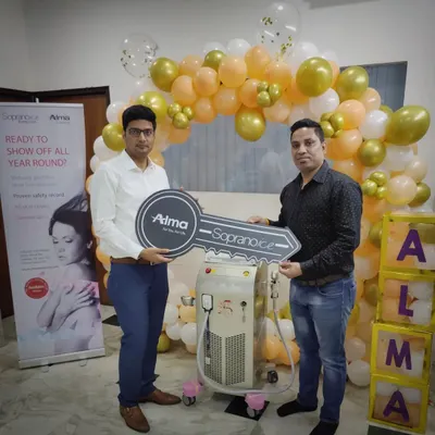 Unveiling the Alma Soprano Ice laser system at my clinic. This state-of-the-art machine is the key to providing a superior hair removal experience, delivering lasting results with its advanced cooling technology for all Indian skin types.