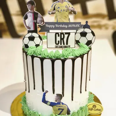 A 1.5kg Cristiano Ronaldo tribute cake for a football fan, featuring a chocolate drip design and CR7 imagery.