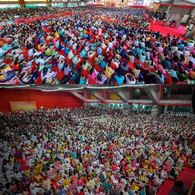 Thousands of people from all walks of life gather for the Maha Rudra Homa during Navratri. The sheer scale of participation creates a powerful, unified field of positive energy and devotion.