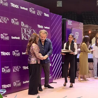 I was incredibly happy to be awarded for Residential Apartment Design at the Dcode Design Ikons event. This achievement belongs to my amazing team and the wonderful clients who have trusted us on this journey.
