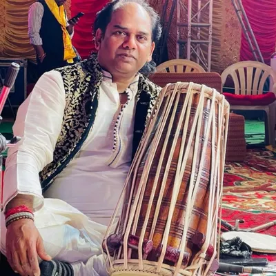Happy birthday to my Papa ji, my first guru. Everything I know about music and life started with him. Having a father like him is the greatest blessing.