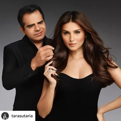 It was an honor to work with the talented Tara Sutaria for our campaign with L'Oréal Professionnel. Her new look, featuring stunning hair and nails, showcases the magic we create.