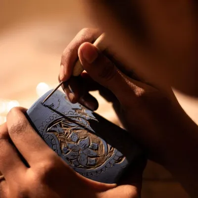 Want to make your own mug? In our Sgraffito workshop, we provide the mug body and teach you how to carve your own unique design. No experience needed, just a willingness to have fun.