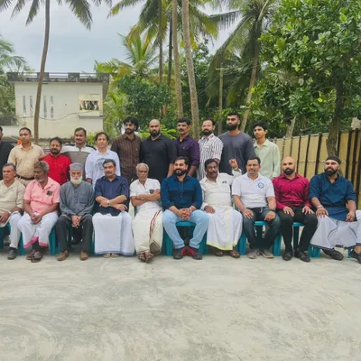 A meeting of masters and students in Koottayi, Kerala. It is an honor to sit with the Gurukkals who hold the knowledge of generations. This is the root of our Kalaripayattu training.