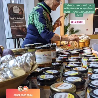 Someone caught me in action explaining my Lemon Crush. I always say, "Ek baar try karke dekho, guarantee hai aapko pasand aayega!" (Try it once, I guarantee you'll like it).