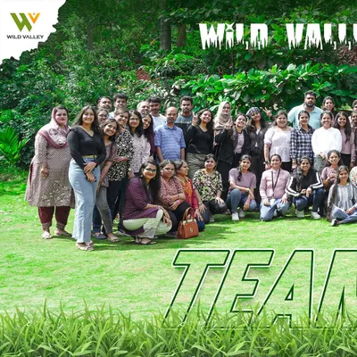 A happy group shot of the team from Accenture during their corporate outing. We love hosting large teams and creating memorable experiences for them.