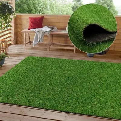 A perfect example of a finished balcony installation. The synthetic turf provides a clean, green floor that is soft to walk on and instantly upgrades the look of the outdoor space.