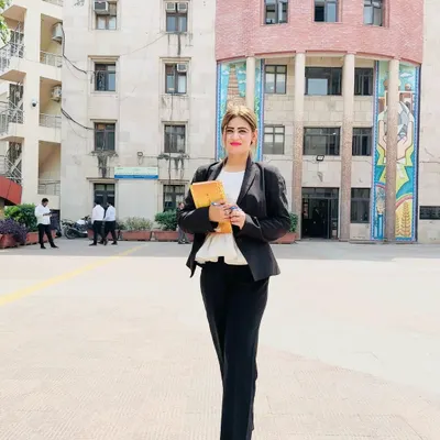 At the Lawyers' Chamber Block near the Delhi High Court, where I handle arbitration matters. The Delhi International Arbitration Centre (DIAC) is a key venue for resolving commercial disputes outside of traditional court proceedings.