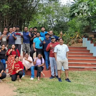A great turnout from another corporate team enjoying their day out. We can comfortably host large groups for team-building events and retreats.