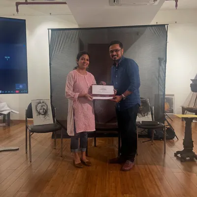 Attending a two-day portrait workshop with the wonderful Pramod Kurlekar. Here I am receiving my certificate of participation. Learning in person is so much more enriching than online.
