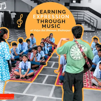In our after-school program at Vidya Bal Bhawan, students learn expression through music. Sitting on the floor in a circle creates an intimate and collaborative setting for learning guitar and vocals.