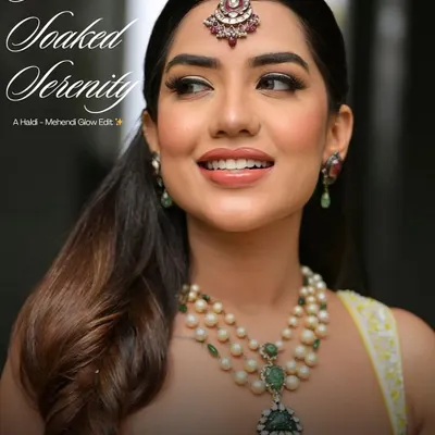 If soft glam had a haldi version, this would be it. This sun-soaked serenity look is all about a dewy, peachy glow that perfectly matches the marigold dreams of a haldi ceremony.