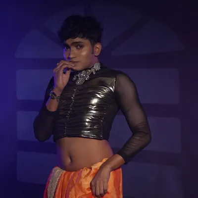 A gender-fluid makeup look for a 'Dhak Dhak' dance concept video. This required a blend of bold, glamorous makeup with a modern edge to create a unique performance look.