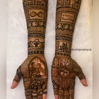 A touch of tradition for a beautiful engagement. This design tells a story, with a couple portrait, engagement rings, and even a city skyline that is special to them.