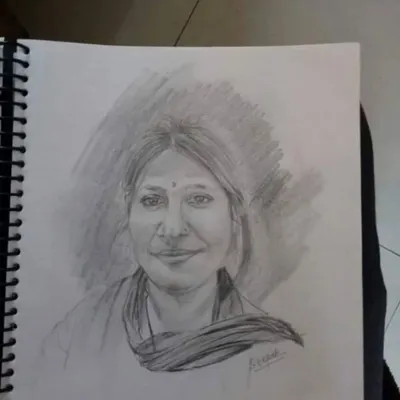 A detailed pencil portrait sketch completed in our studio. We focus on teaching students how to capture likeness and emotion through careful observation and advanced shading techniques, which are critical skills for portraiture assignments.