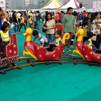 The Dragon Train is another one of our themed track rides. The unique, colorful design is a great fit for fantasy or adventure-themed birthday parties and fun fairs.