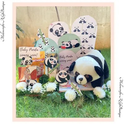 The perfect gift for a mommy-to-be who loves pandas! This hamper is filled with panda-themed items and essentials to pamper her during her pregnancy.