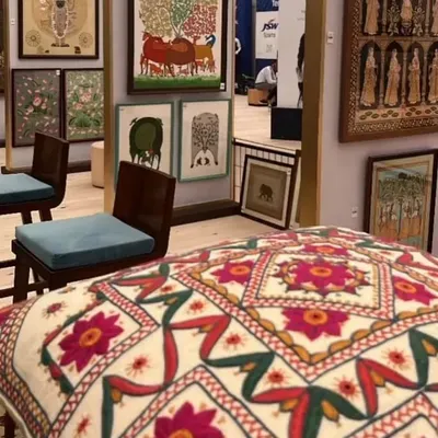 We are proud that our handcrafted cushion covers, featuring Pakka embroidery from Rajasthan, were chosen to be part of the display at the India Olympic House at the Paris Olympics 2024.