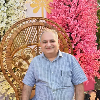 Here I am, taking a moment at a Haldi ceremony we decorated. I am always on-site to personally supervise and ensure that every detail is absolutely perfect for your special day.