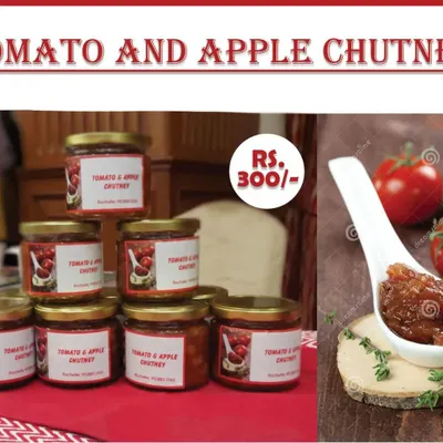 My Tomato & Apple Chutney is a customer favourite for a reason. I use ripe tomatoes and fresh apples to create a rich, flavourful spread that pairs wonderfully with cheese, crackers, sandwiches, and even curries.