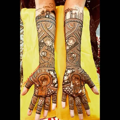 This design is a perfect example of how I weave your story into my art. For this destination wedding, I incorporated the skylines of Bangalore and Dubai, places that were special to the couple, along with their portraits.