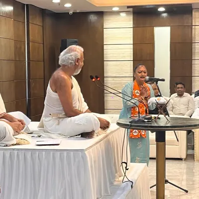 Providing clear and reliable microphone setups for speakers and singers during a spiritual gathering is essential. This ensures every word of the discourse is heard by the audience.