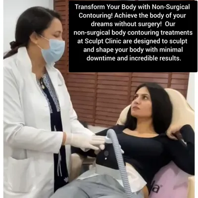 Here, one of our expert doctors is performing a non-surgical body contouring treatment on the abdominal area. We use precise applicators to target stubborn fat, ensuring a comfortable and effective session with no downtime.