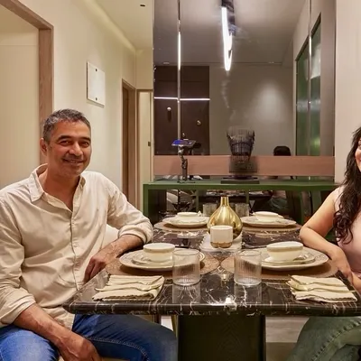 We are the team behind Element Design Co. Pictured here in a recently completed dining space, we believe in a collaborative process, working closely with you to create a home that is personal, luxurious, and totally you.