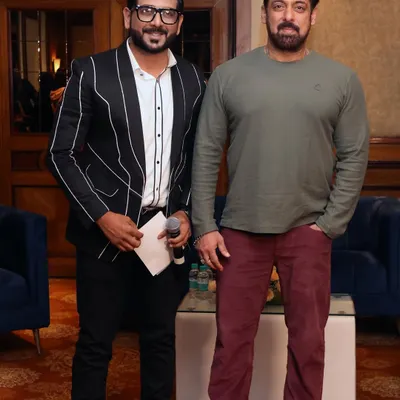 It's an honour to share the stage with the Sultan of Bollywood, Salman Khan. Whether it's a corporate event or a big fat Indian wedding, I bring the same superstar energy to make your event shine.