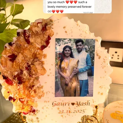 "It's truly beautiful... such a lovely memory preserved forever." This client's message, paired with a photo of their beautiful geode-style varmala frame, perfectly captures the emotion I aim to deliver with every piece.