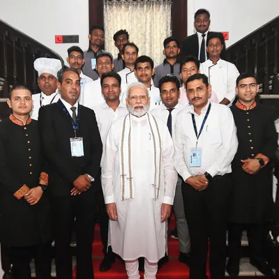 We are deeply proud of our long-standing service to the Honourable Prime Minister of India, Shri Narendra Modi. Our team is dedicated to delivering culinary excellence for the nation's most significant occasions.