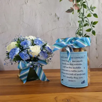 For Father's Day, I pair a beautiful bouquet with a jar of my handmade cookies. The label says it all: "Dads are like cookies... mostly they are SWEET!"