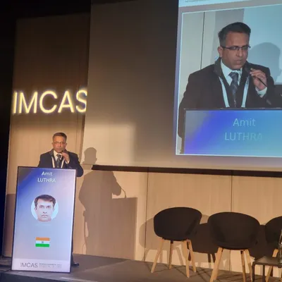 Sharing my knowledge on a global stage at the IMCAS World Congress in Paris. My international experience ensures the techniques and insights I bring to my training are current, world-class, and relevant to your practice.