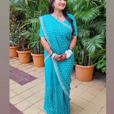 The Mermaid Drape is a modern and stylish way to wear a saree. I created this look with my signature box pleats for a sleek and elegant silhouette.