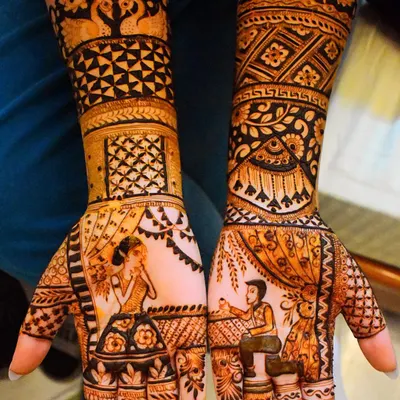 This design tells a story of a proposal, with the groom on one knee on one hand and the bride on the other, surrounded by intricate patterns and window-like frames.