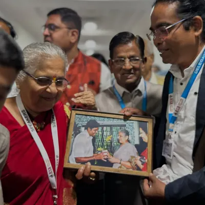 A truly memorable and blessed moment presenting a framed photograph to the respected Mrs. Sudha Murty of the Infosys Foundation.
