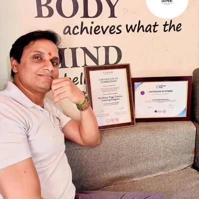 I am proud of my journey and the certifications I've earned in yoga and advanced fitness. These credentials from Bodsphere and Fabulous Body represent my commitment to providing expert, evidence-based coaching.