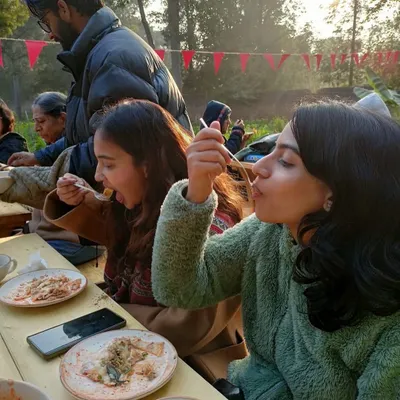There's nothing like sharing a meal made with love and fresh ingredients. Our guests enjoying a farm-fresh pasta and salad, right in the heart of where it was grown.