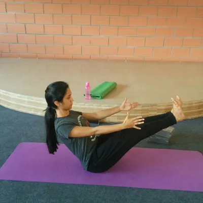 A picture from 10 years ago, when my journey with yoga was just beginning. From shaky beginnings to a rooted presence, these ten years have been about showing up on the mat for myself, again and again.