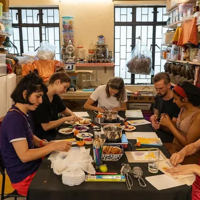 Participants at our botanical ink workshop learn to extract pigments from natural materials. These sessions offer a unique insight into ancestral art practices and the beauty of creating with resources from the world around us.