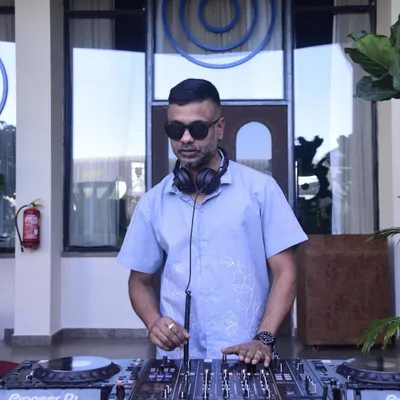 Setting the vibe for a sunny afternoon event. For brunches, I focus on upbeat and positive tracks that encourage conversation and good times, without overpowering the setting.