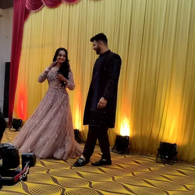 The spotlight is on the happy couple during their Sangeet performance. I make sure these key moments are perfectly timed and presented to create lasting memories.