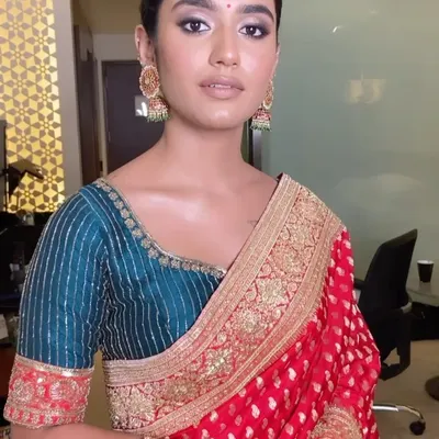 A closer look at the beautiful draping for actress Priya Varrier for the Filmfare South awards. The pleats are neat and the fall is perfect.