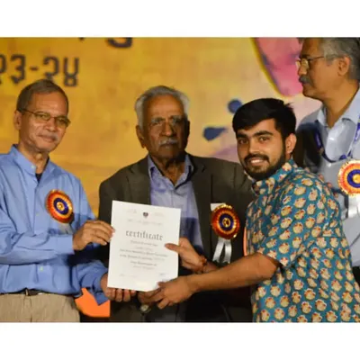 Receiving a certificate at the 166th Annual Art Exhibition of Sir J.J. School of Art, Mumbai. A proud moment.