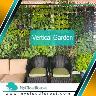 A vertical garden turns this seating area into a calm and refreshing corner. The dense green foliage of this living wall improves indoor air quality and provides a natural, soothing backdrop for daily life.