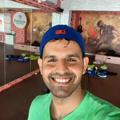 A Moment of Gratitude: Starting the week with so much gratitude. It's important to remember to smile, give more, and enjoy the little things in life.
